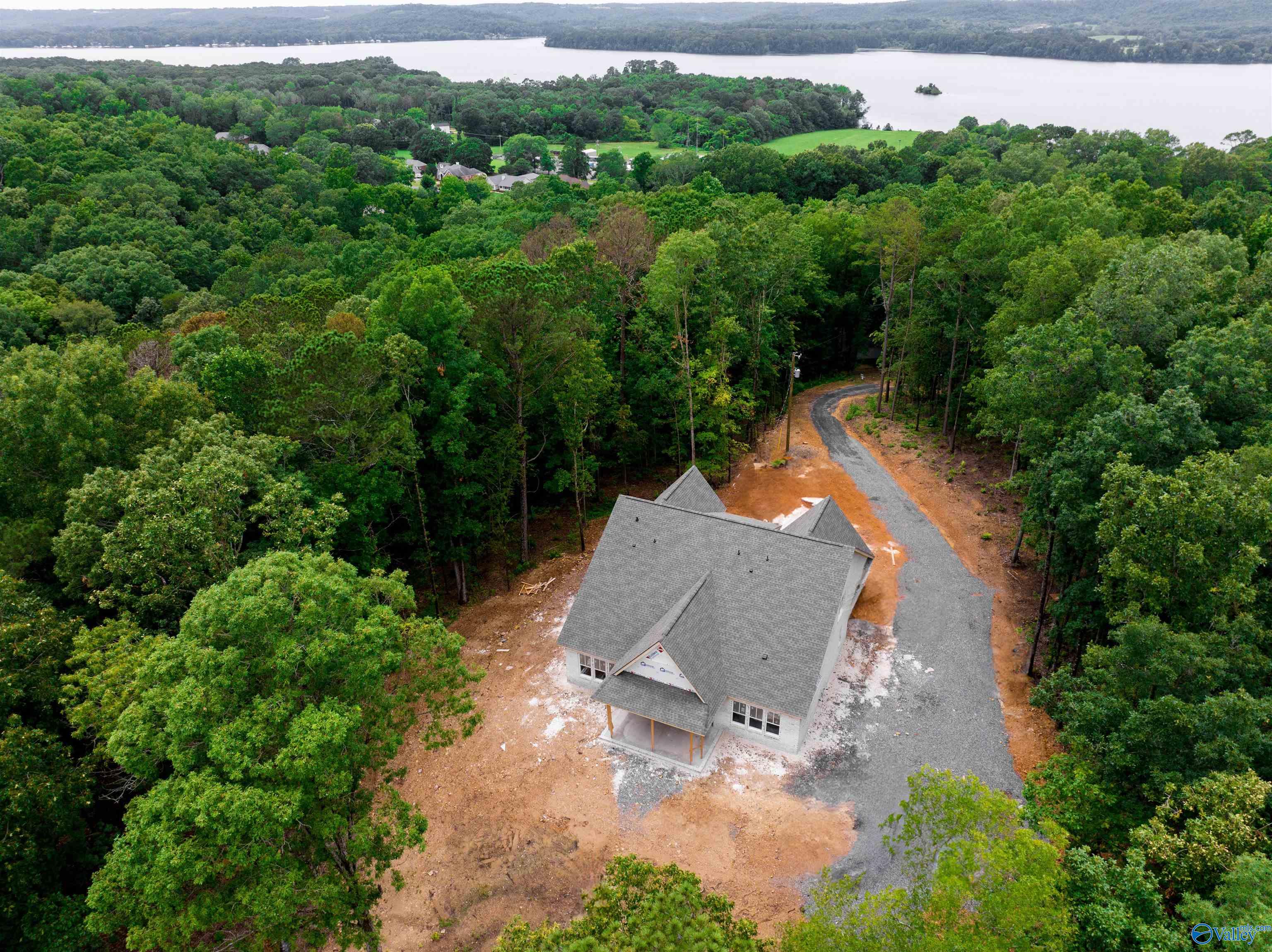 3611 Briarwood Lane