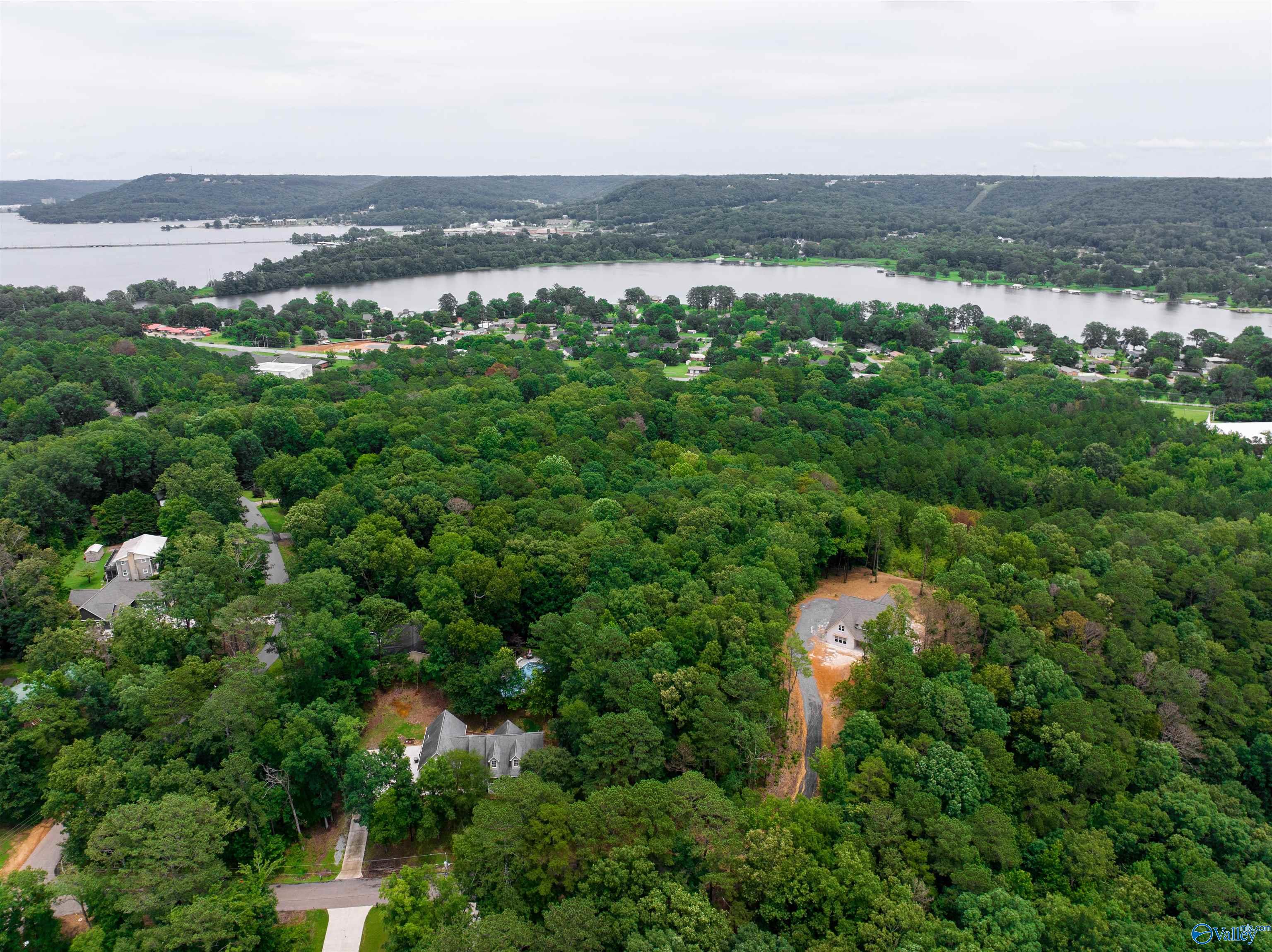 3611 Briarwood Lane