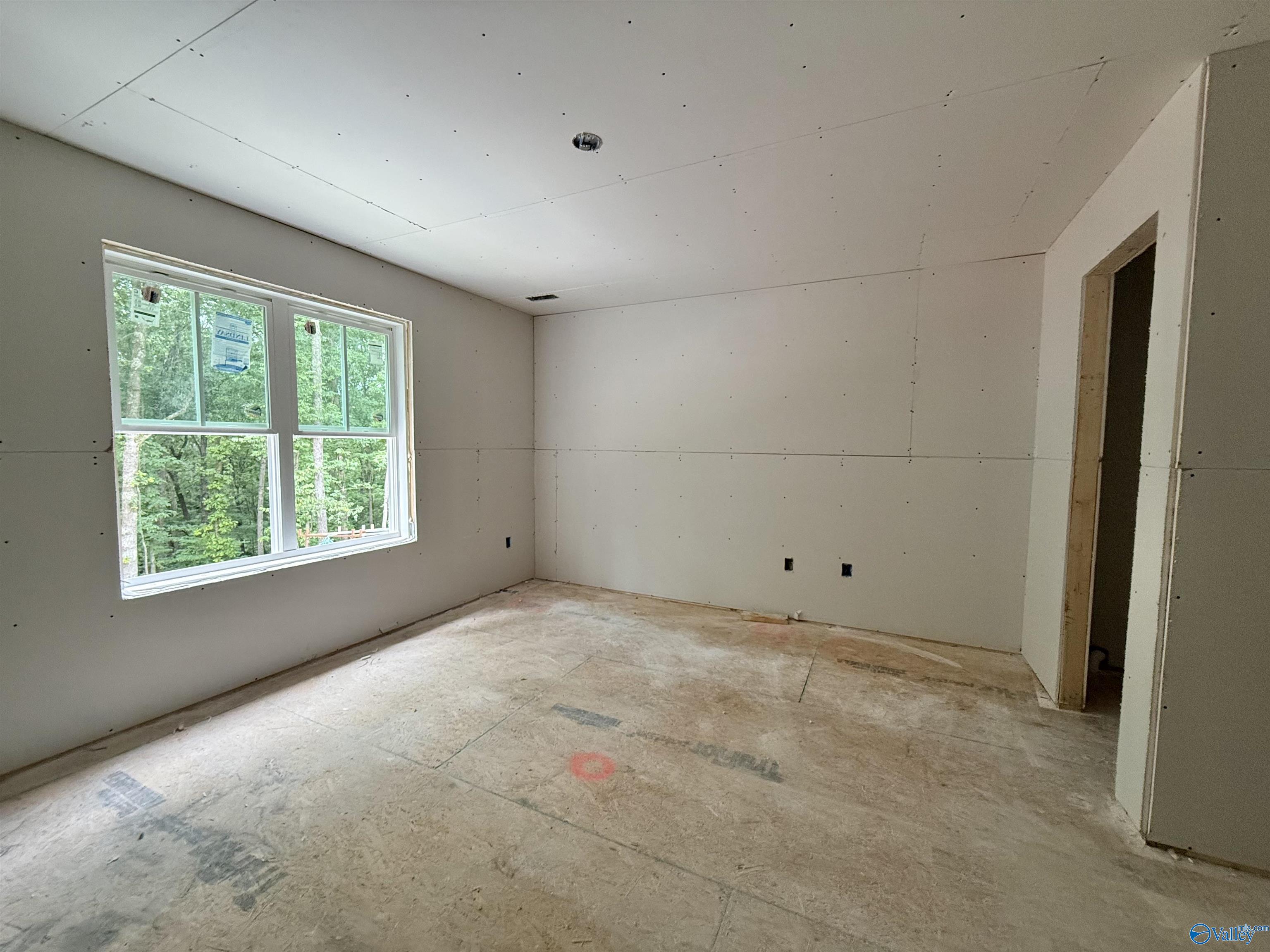 3611 Briarwood Lane