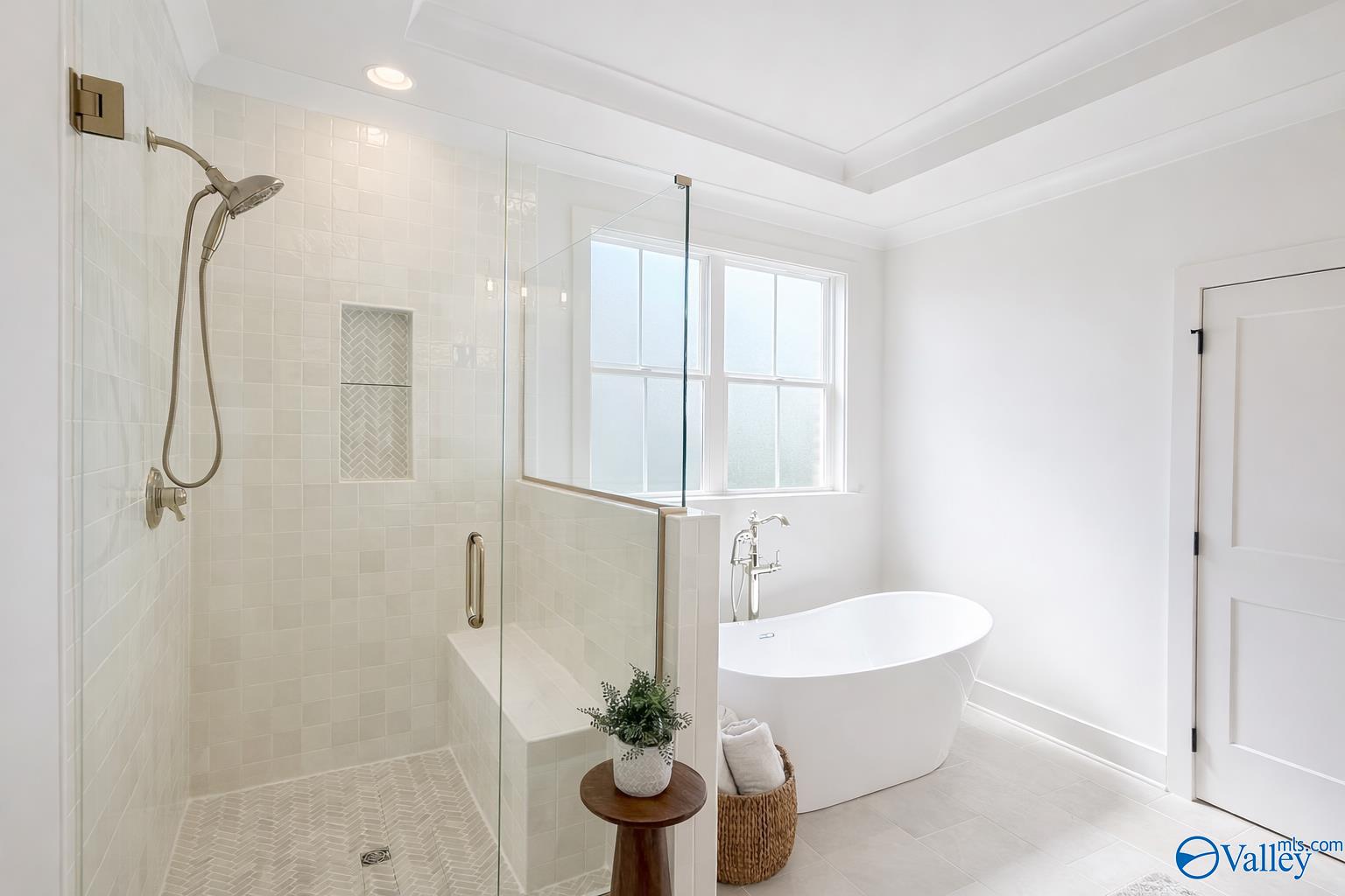 306 Lake Creek Drive