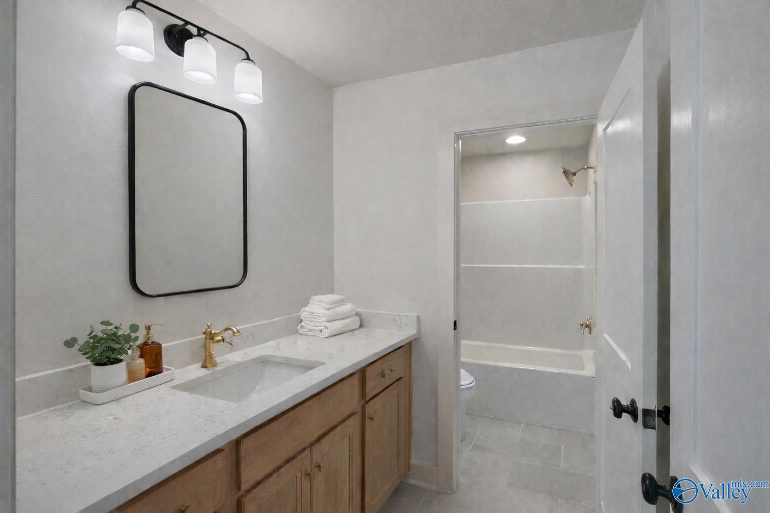 306 Lake Creek Drive