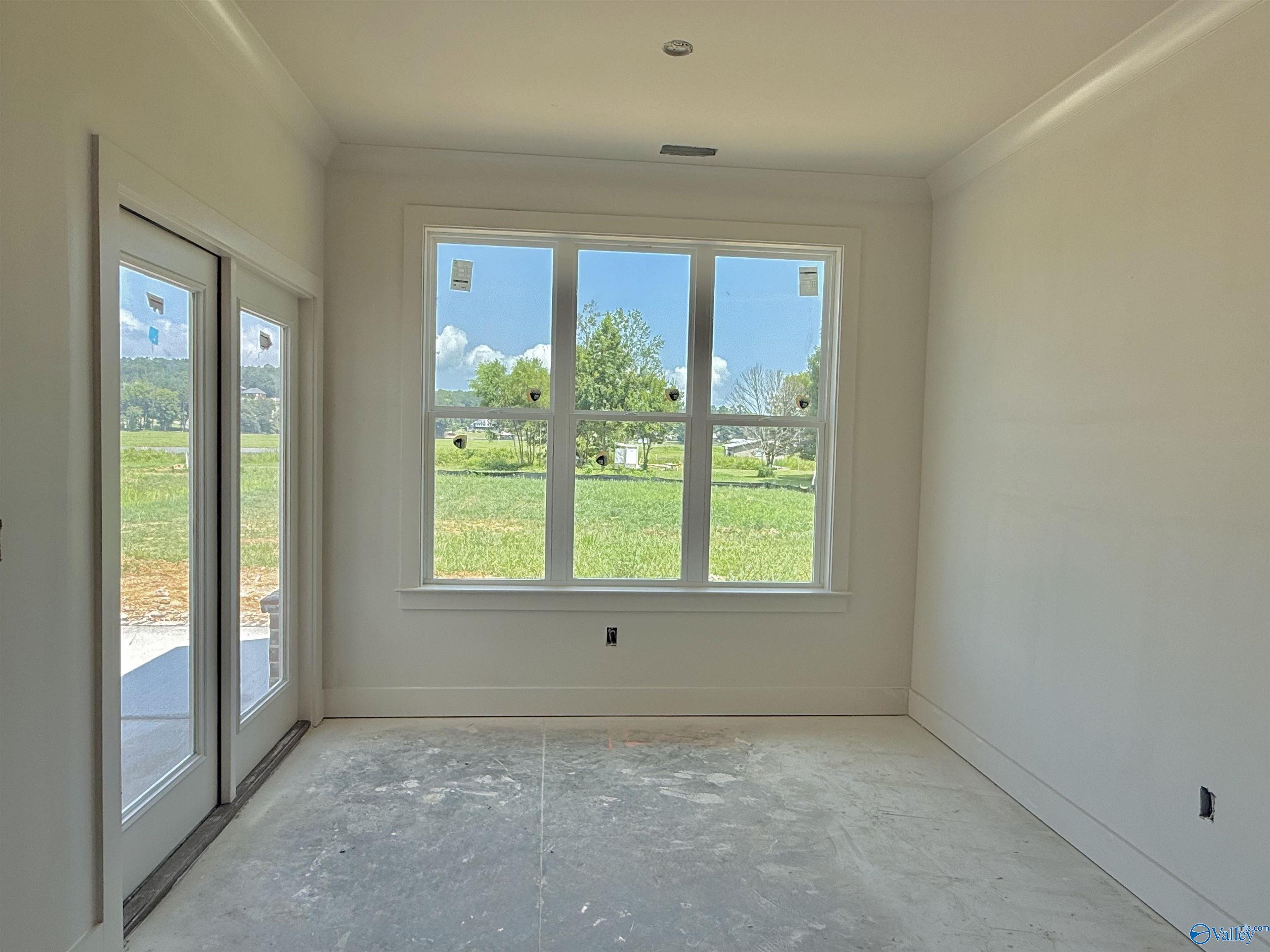 306 Lake Creek Drive