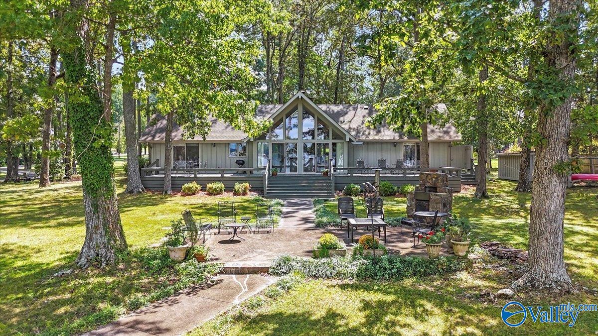 128 Floyd Circle
