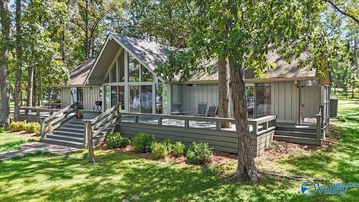 128 Floyd Circle