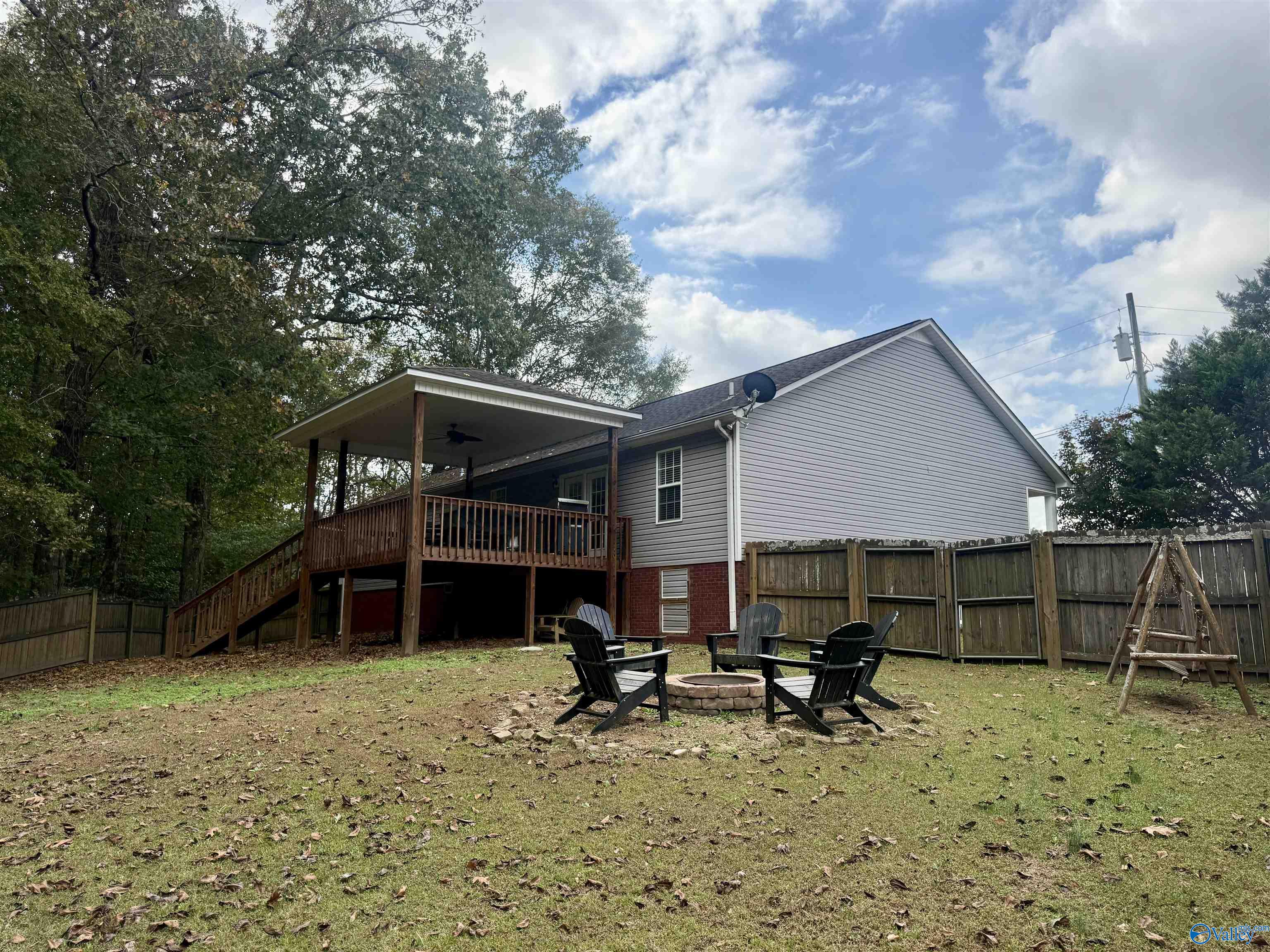 77 Temple Crossing, Arab