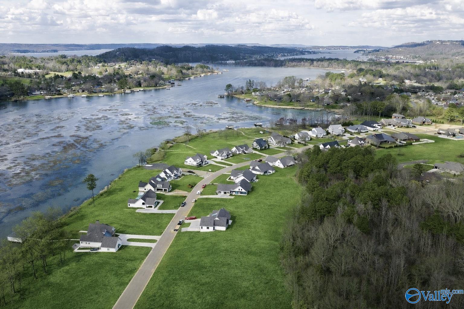 404 Lake Creek Drive