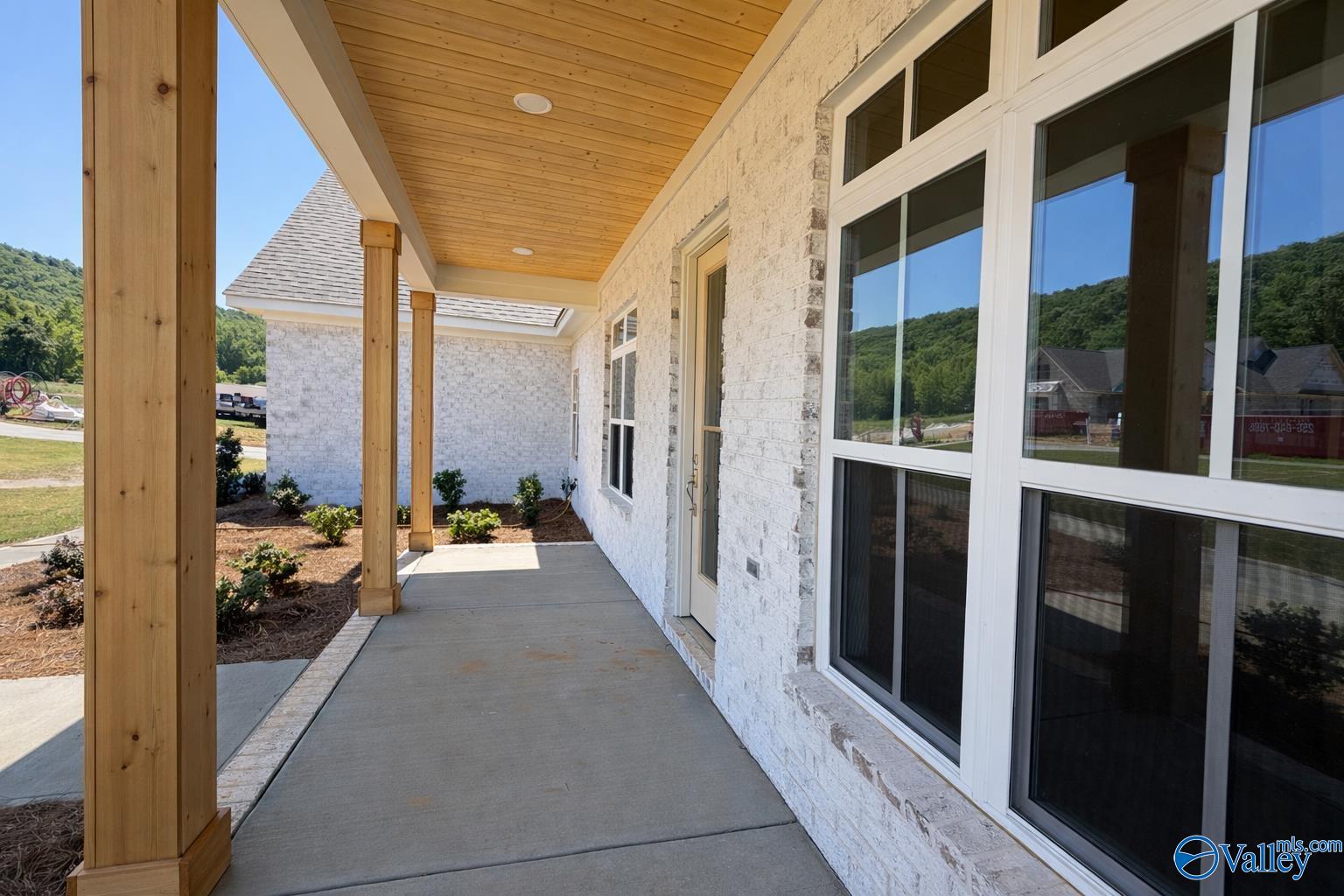 372 Lake Creek Drive