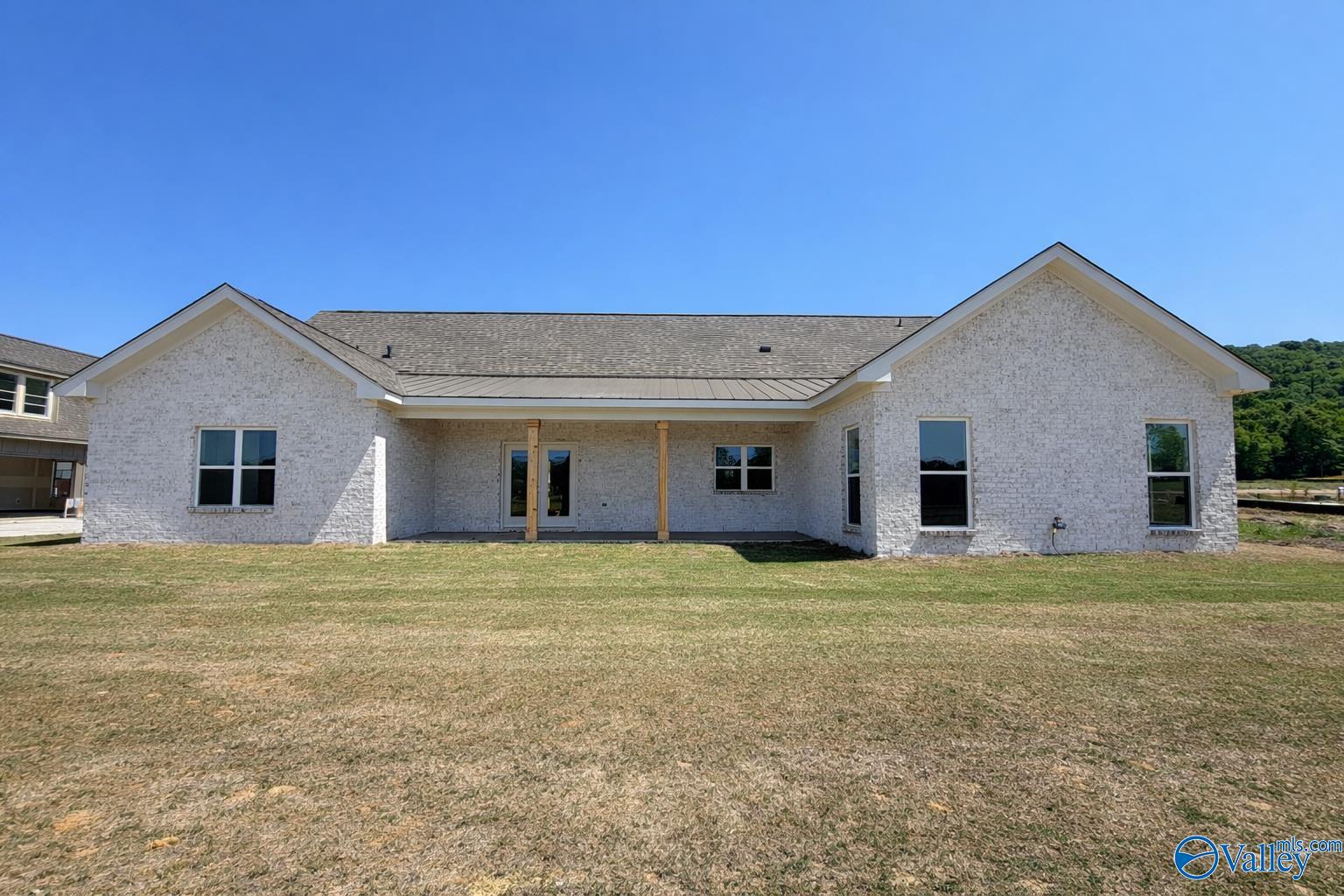 372 Lake Creek Drive