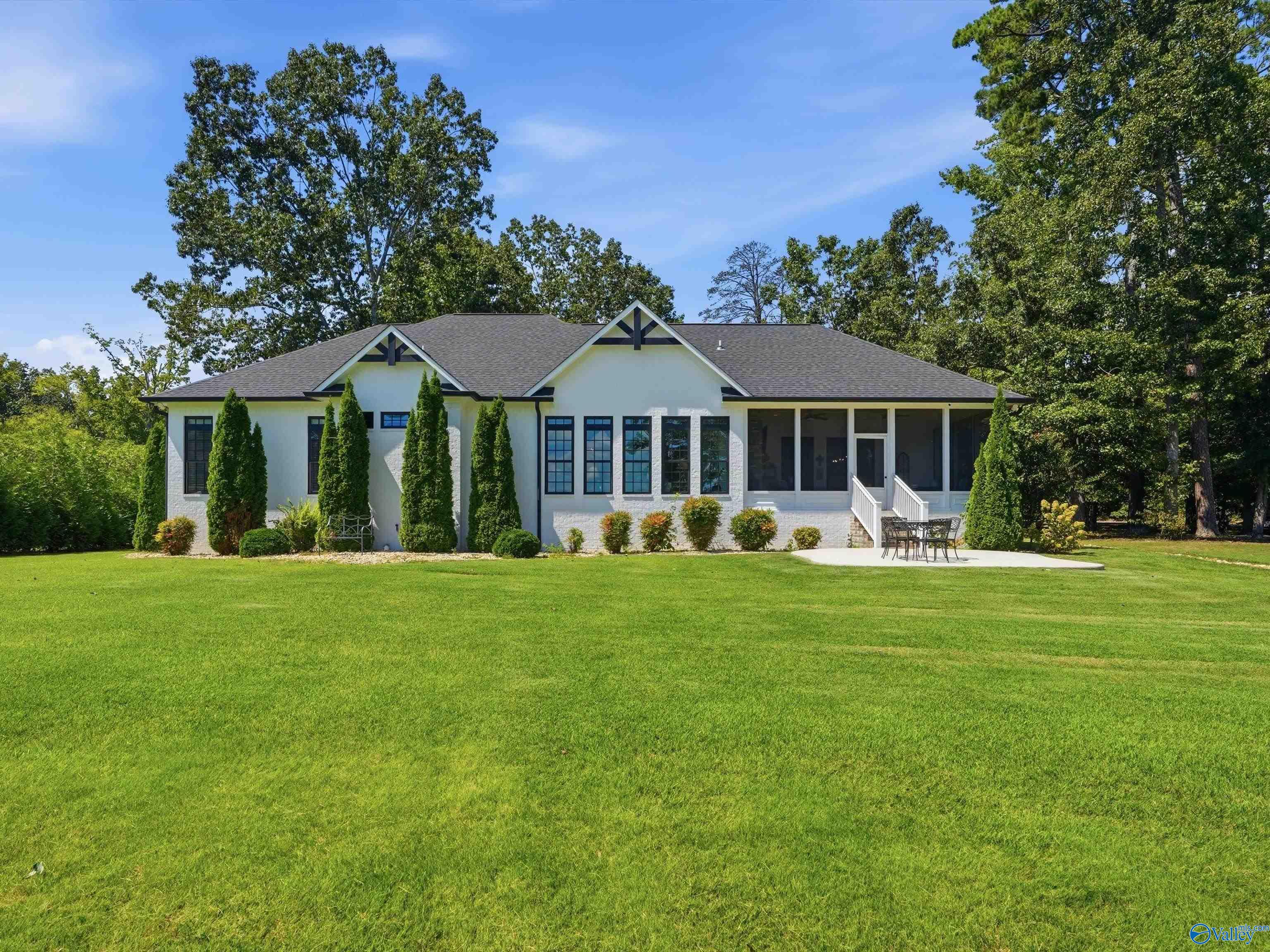 679 Winn Road