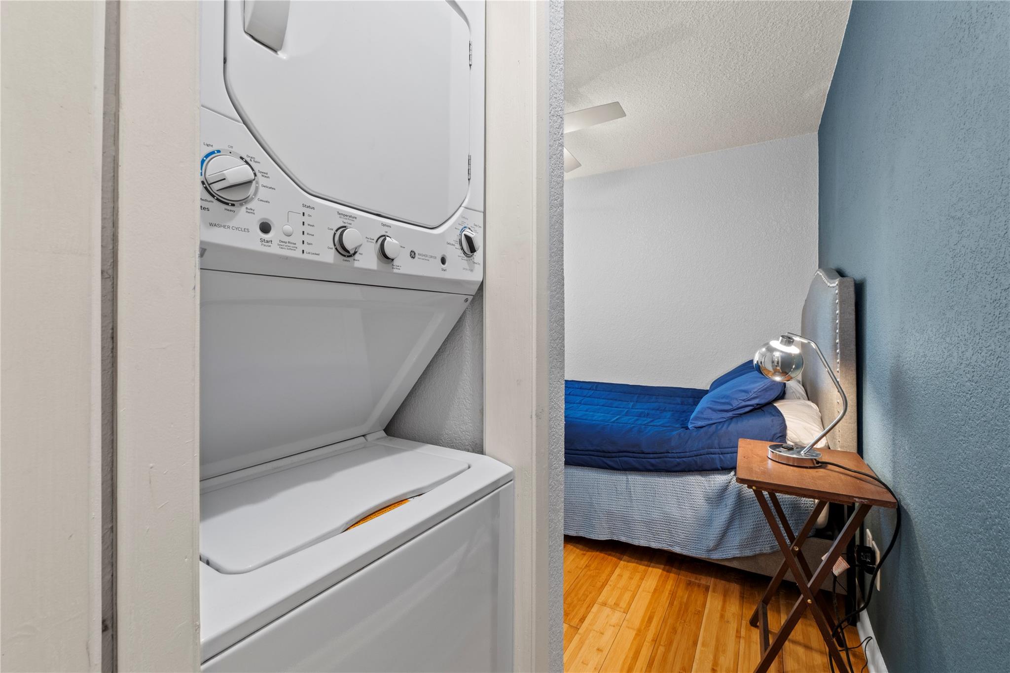 3204 Menchaca RD # 305