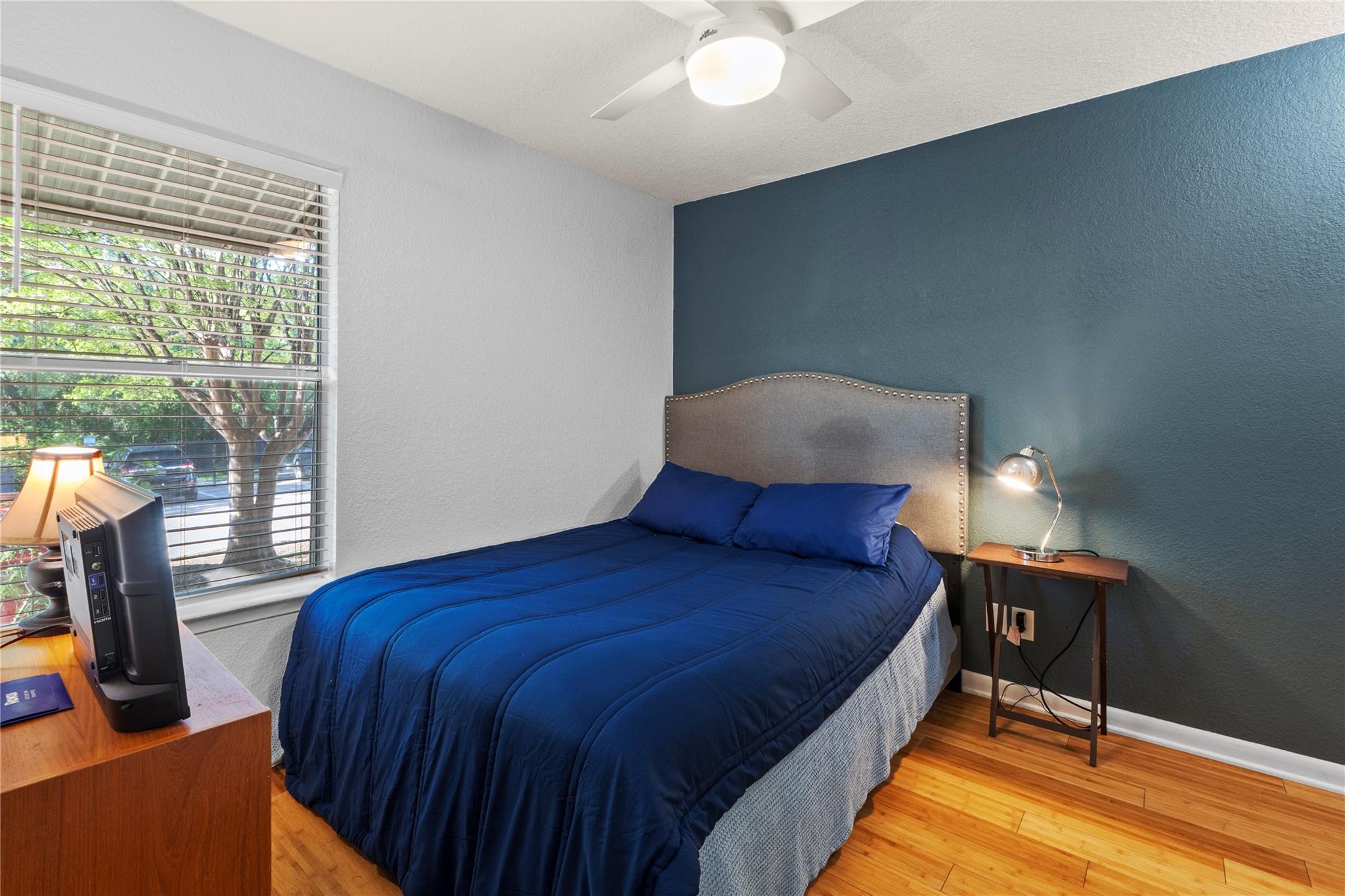 3204 Menchaca RD # 305