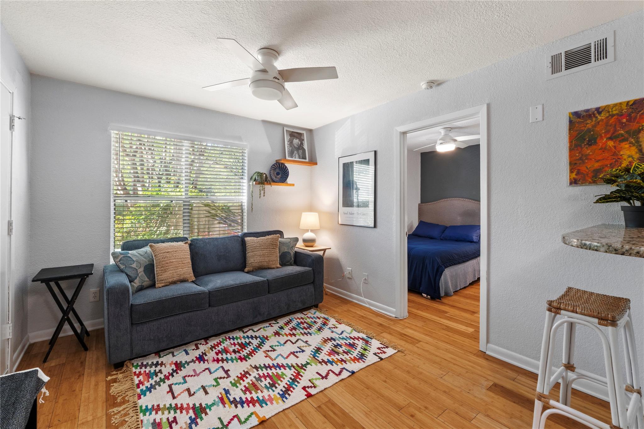 3204 Menchaca RD # 305