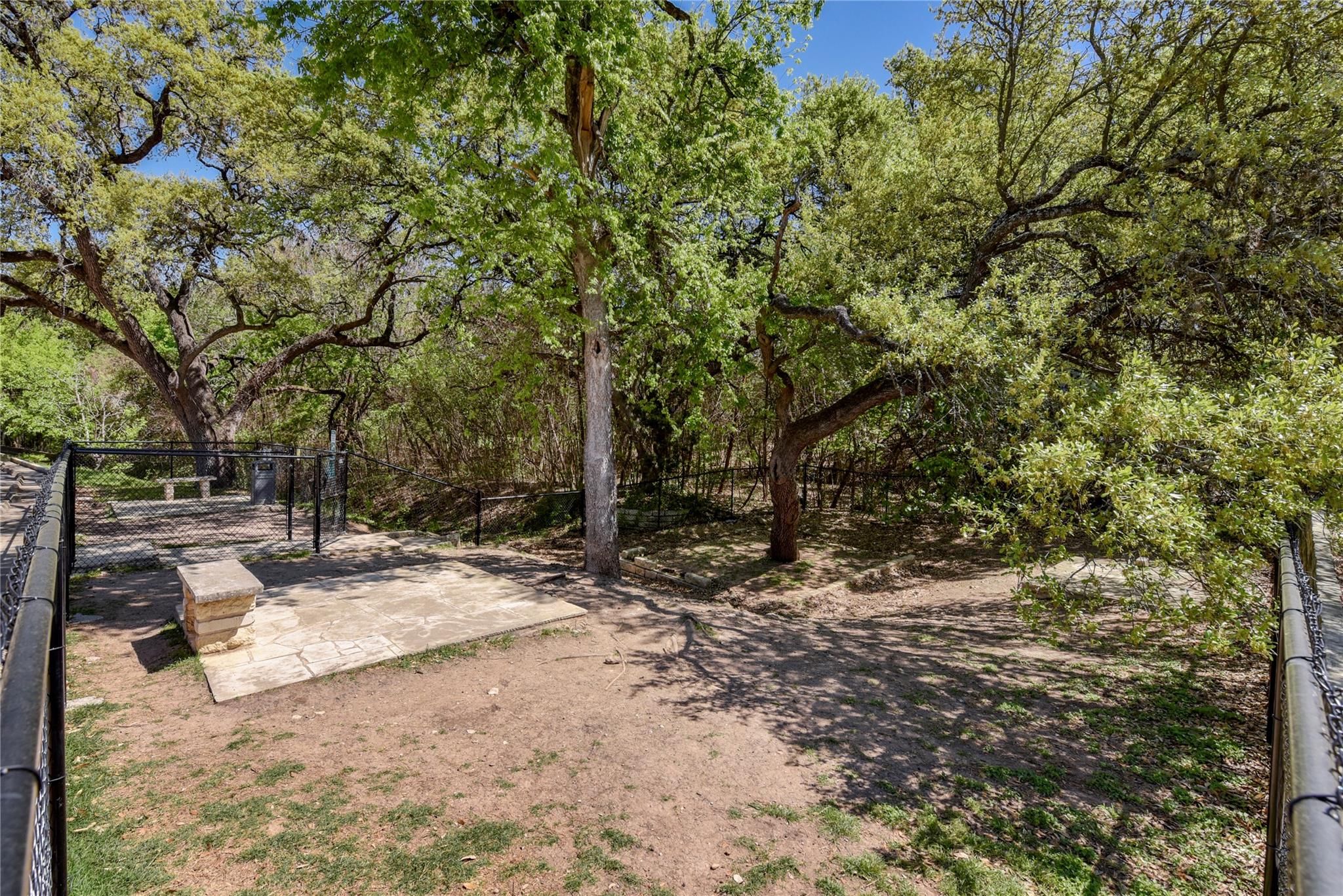 3204 Menchaca RD # 305