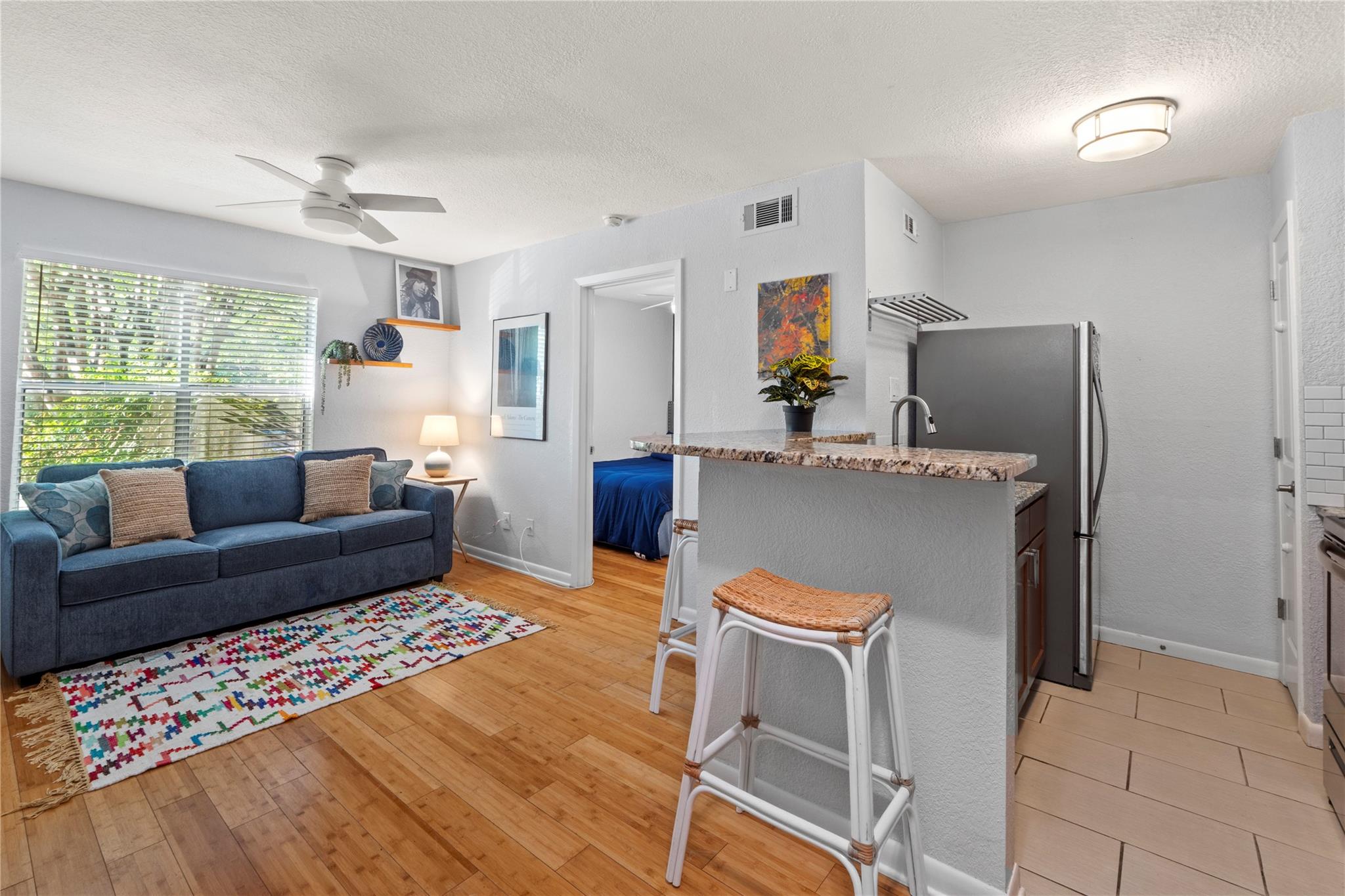 3204 Menchaca RD # 305