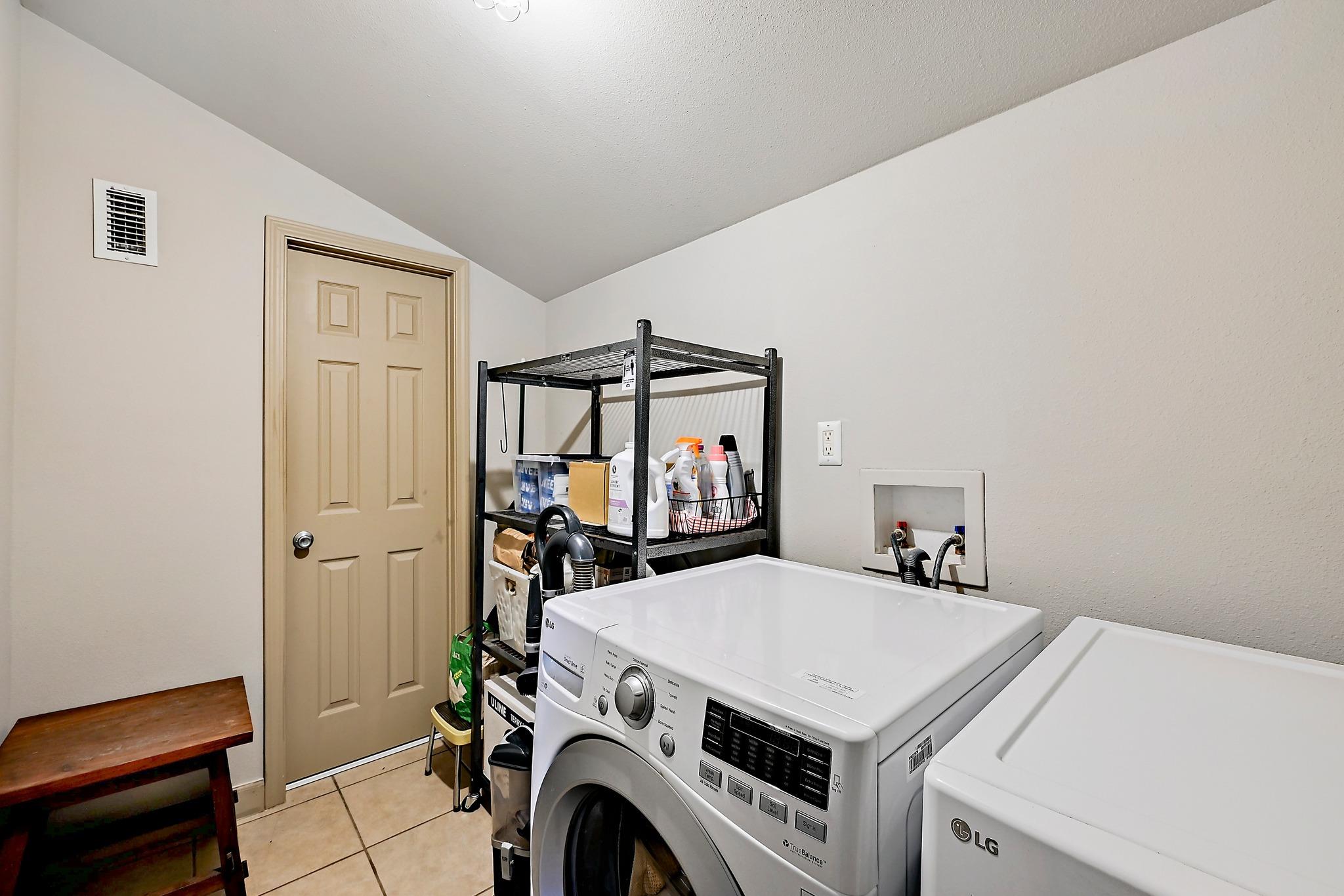 24807 Martin LN