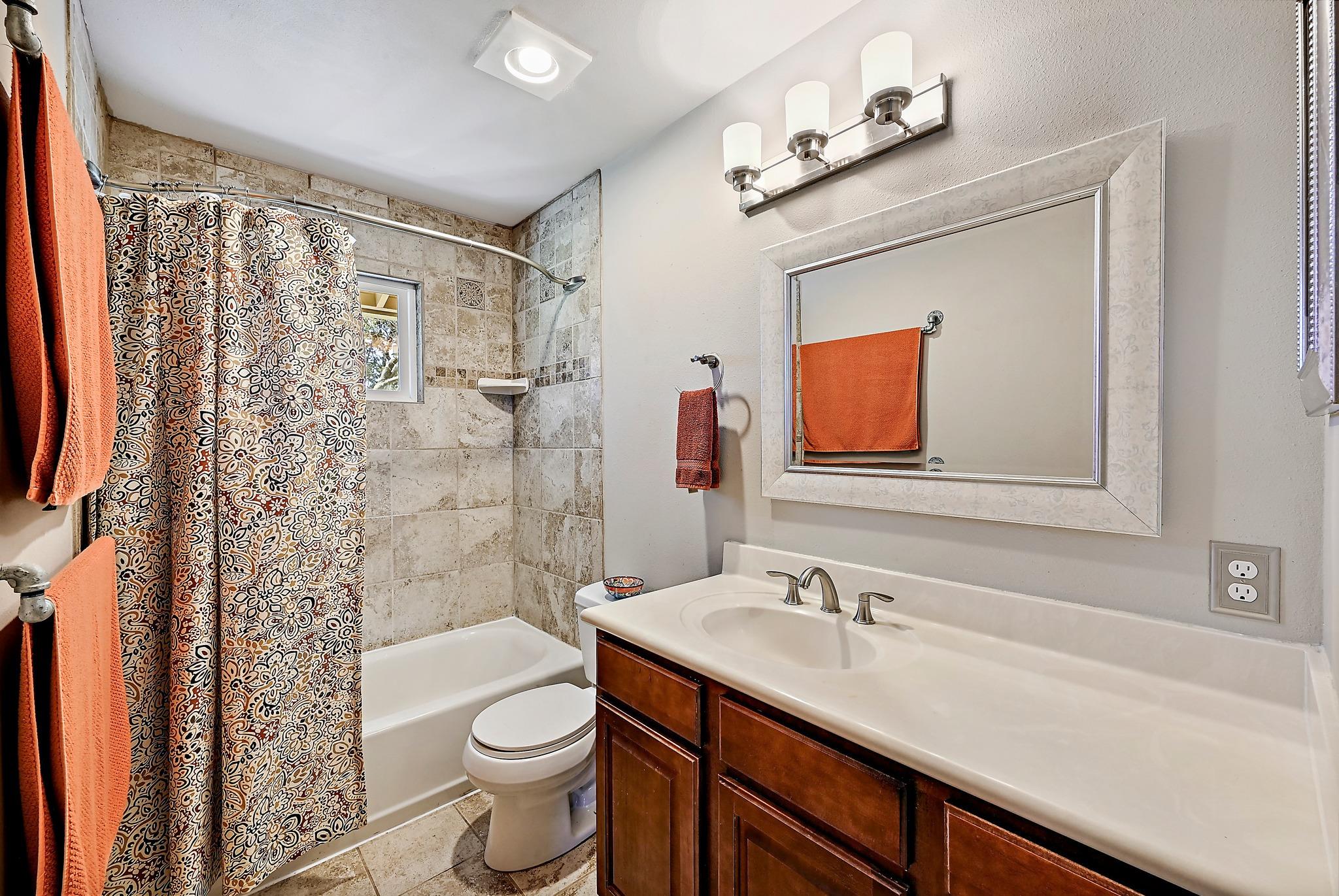 24807 Martin LN