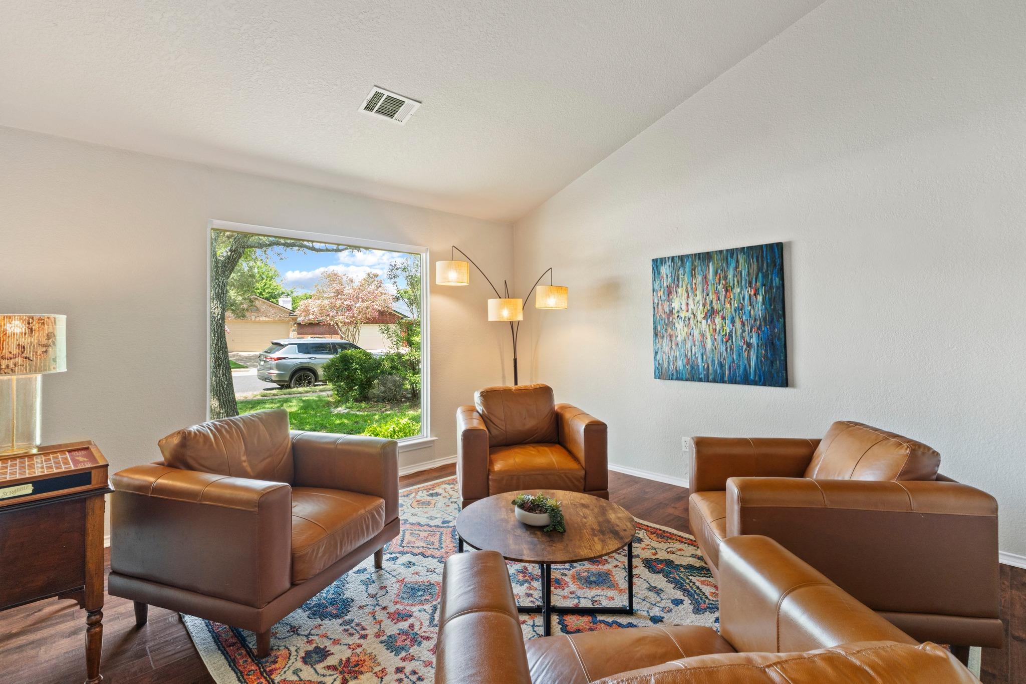 4008 Licorice LN