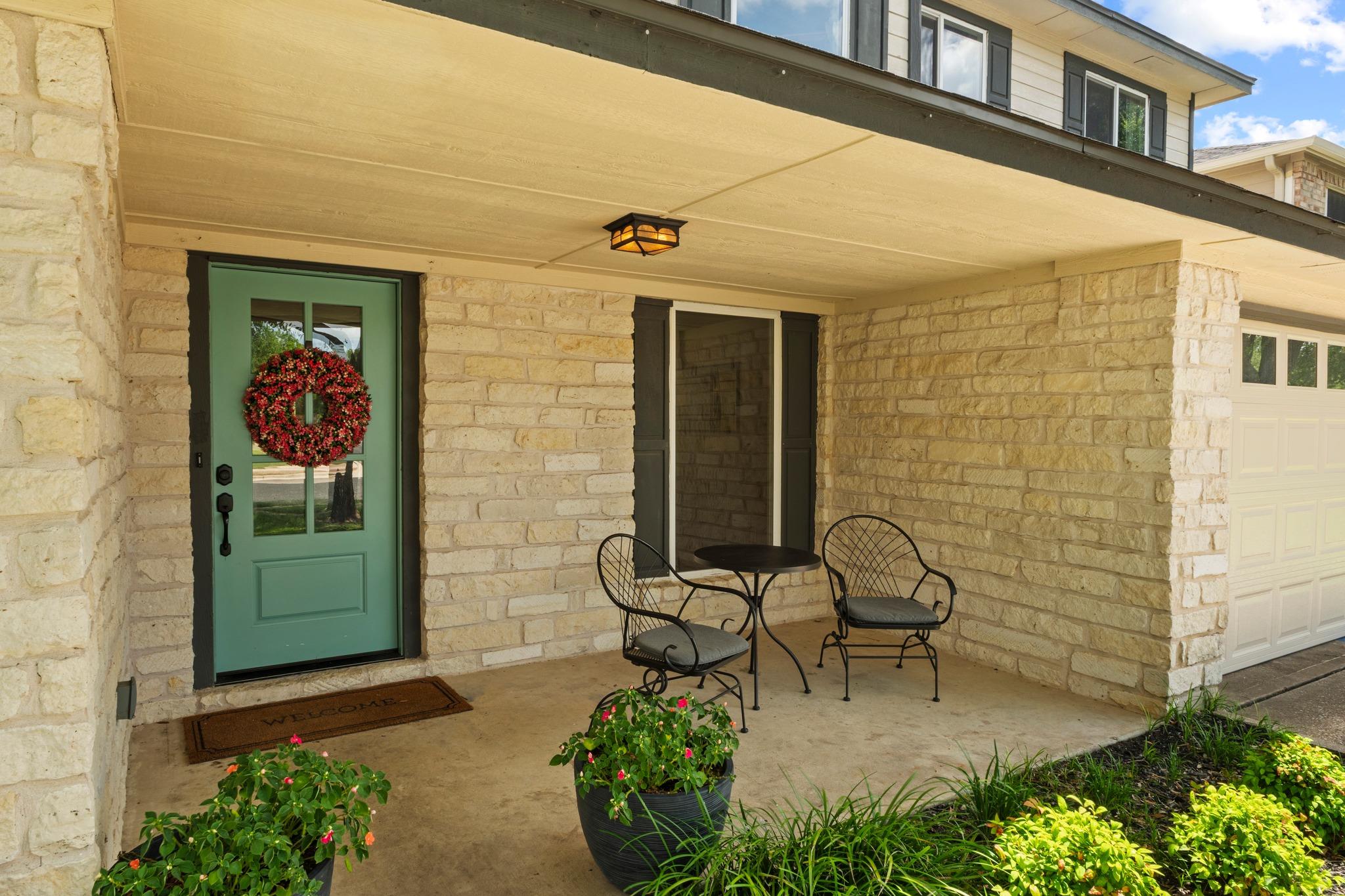 4008 Licorice LN