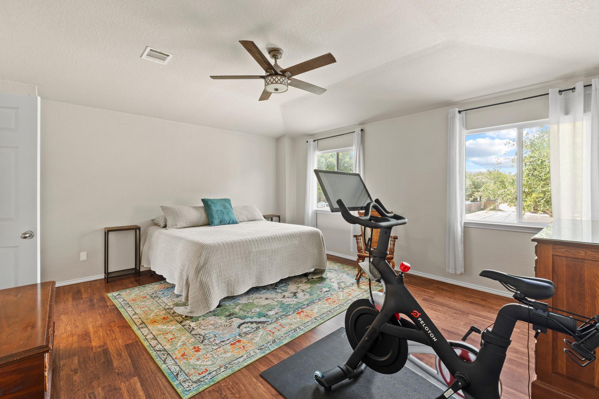 4008 Licorice LN