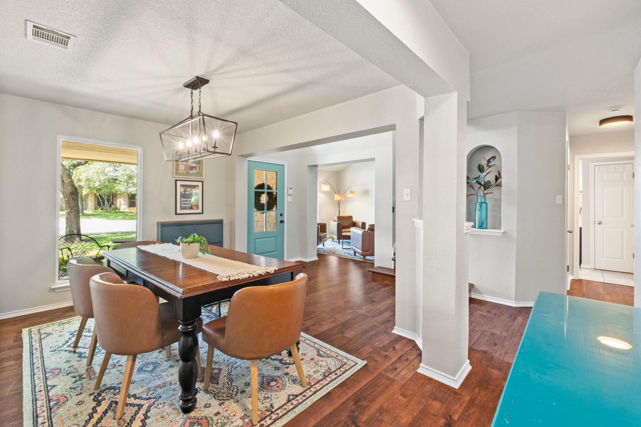 4008 Licorice LN