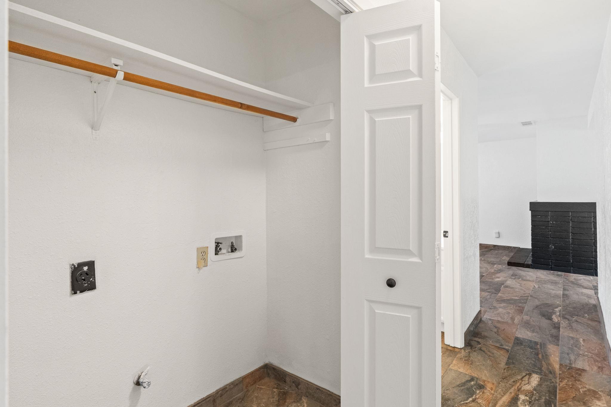 2406 Berkeley Ave # B