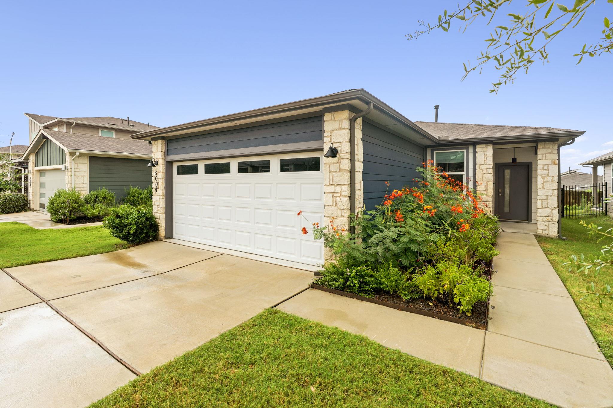 8004 Linda Michelle LN