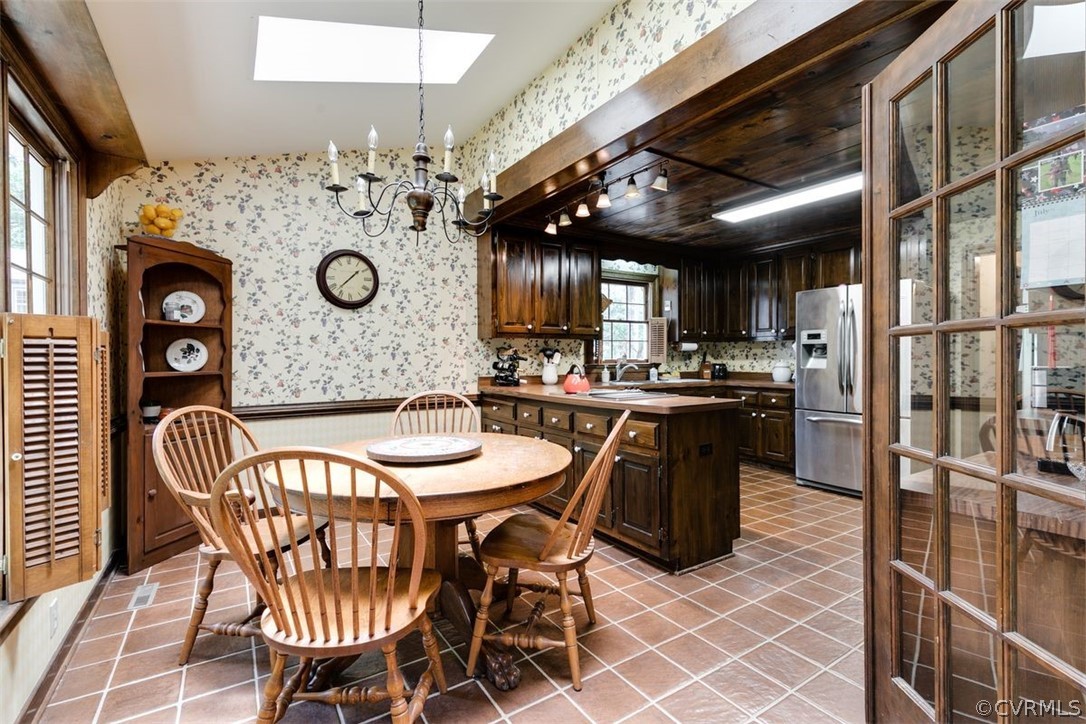 1701 Coachlite Dr
