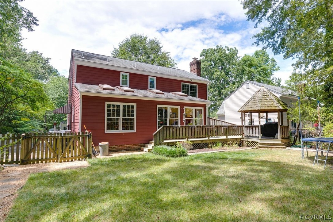 1701 Coachlite Dr