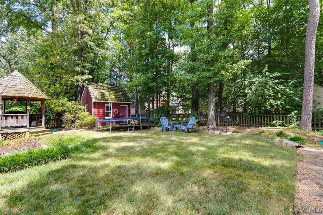 1701 Coachlite Dr