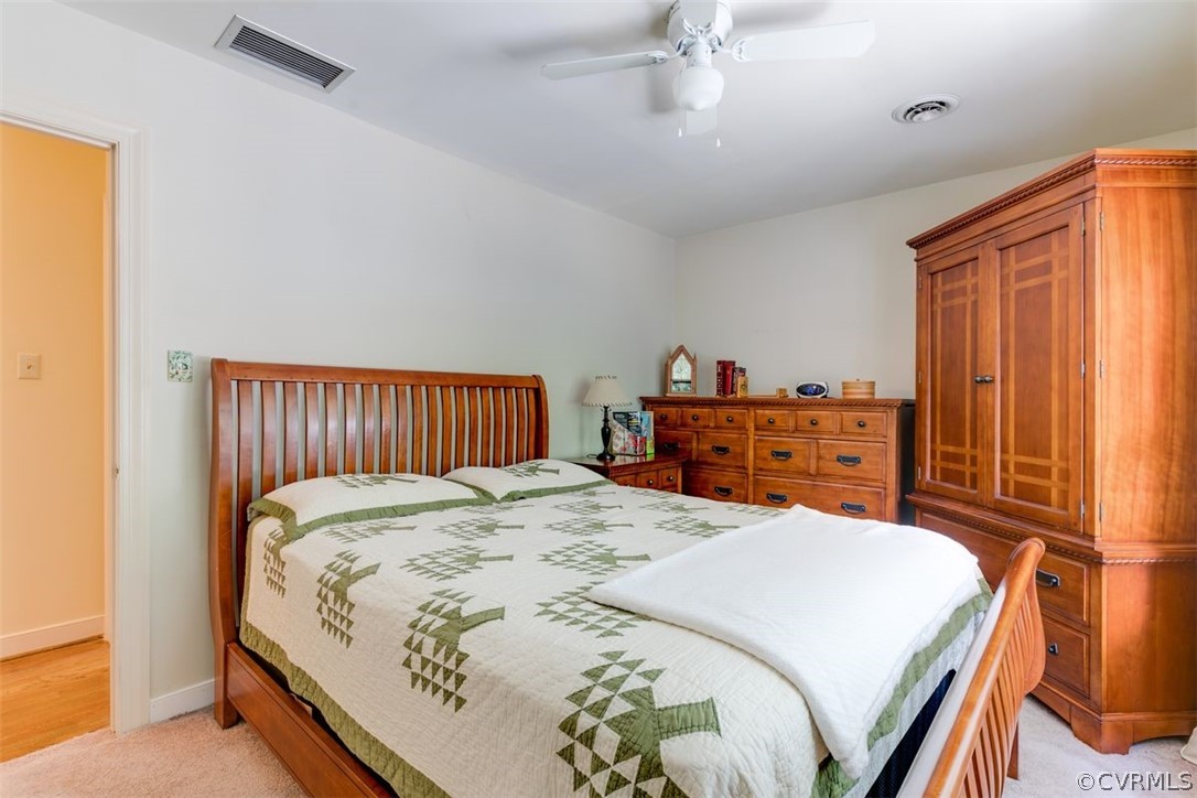 1701 Coachlite Dr