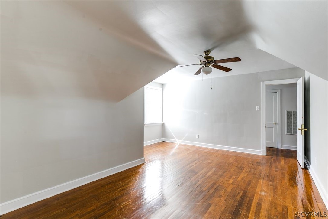 3512 Edgewood Ave