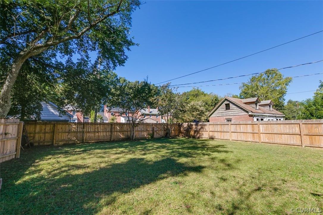 3512 Edgewood Ave
