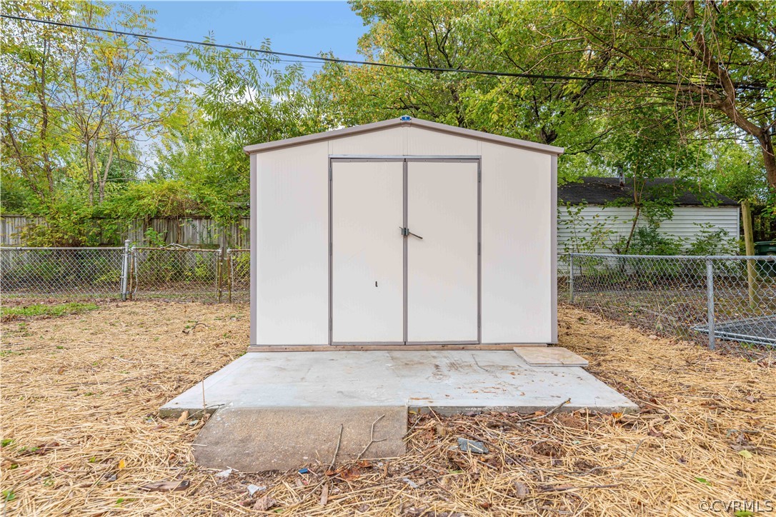 1811 Fenton St