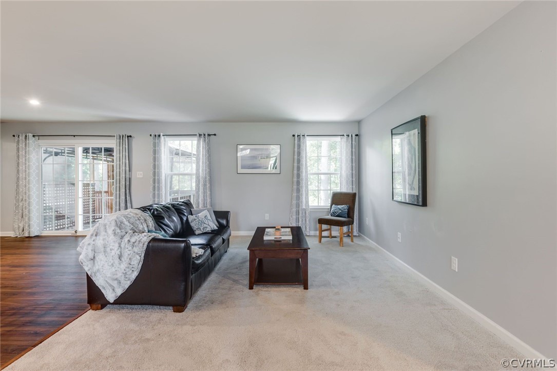 10331 Sandy Ridge Dr