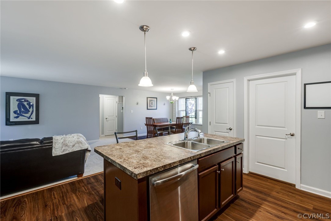 10331 Sandy Ridge Dr