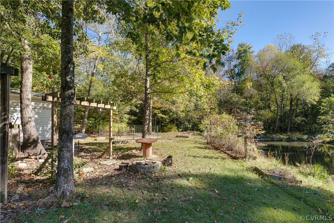 10511 Oakdell Dr
