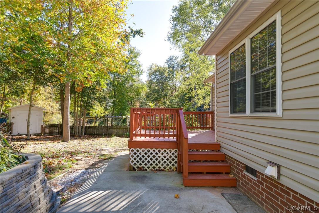 10511 Oakdell Dr