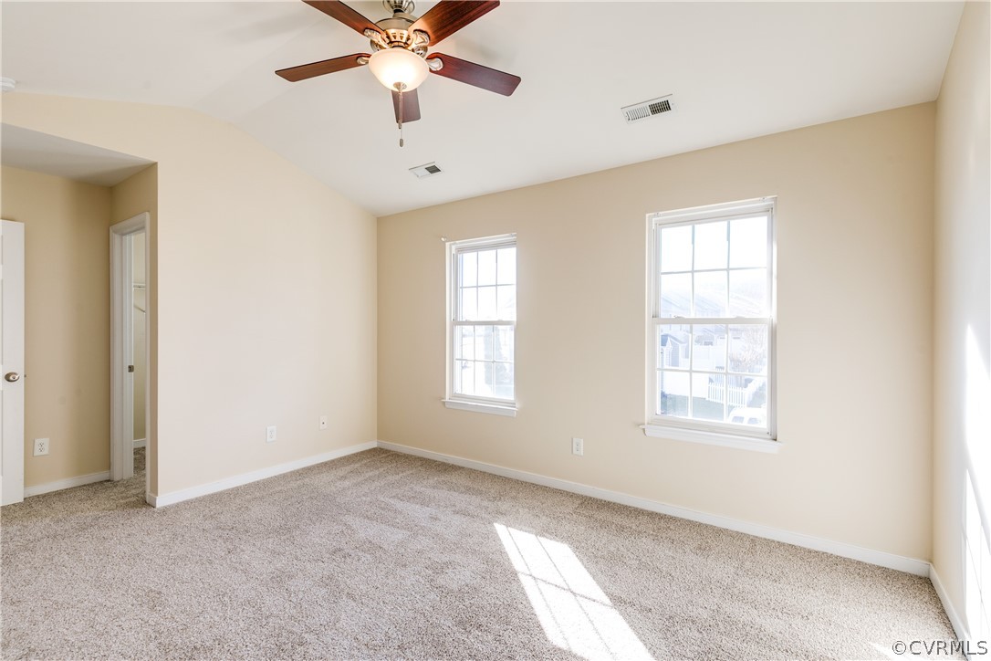 8012 Creekside Village Dr