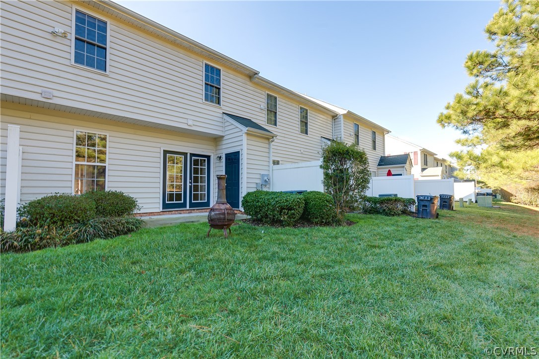 8012 Creekside Village Dr
