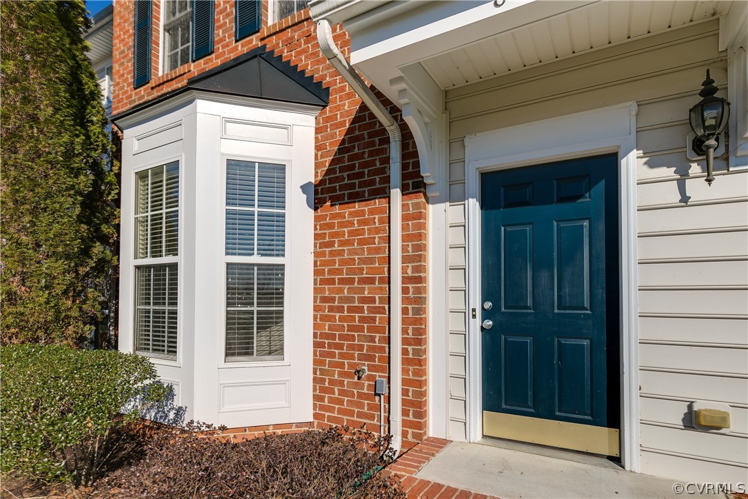 8012 Creekside Village Dr