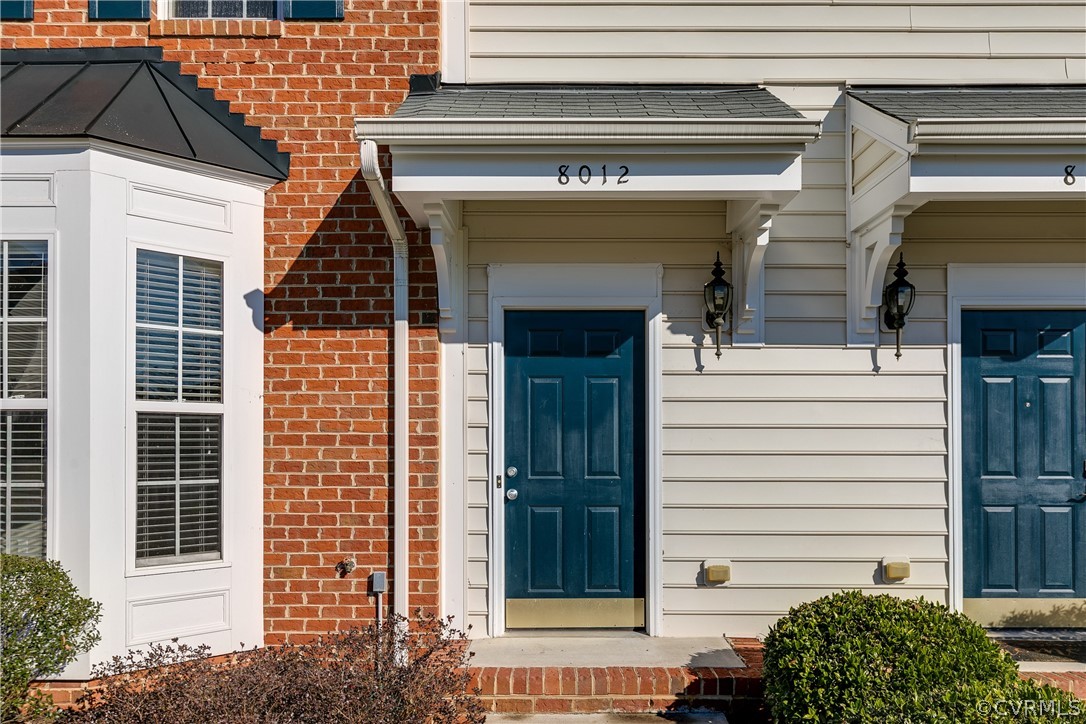 8012 Creekside Village Dr