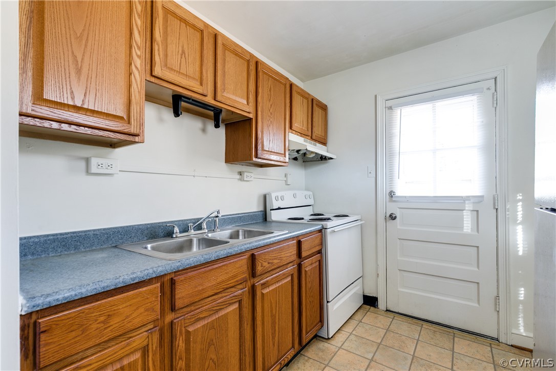 7404 Westfield Rd