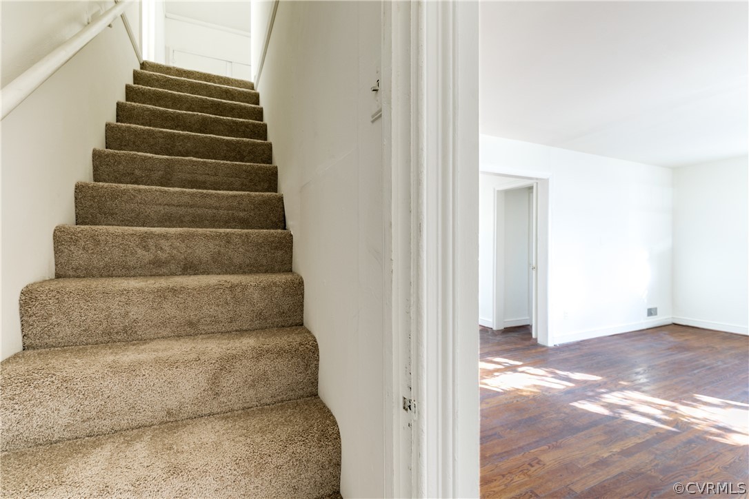 7404 Westfield Rd