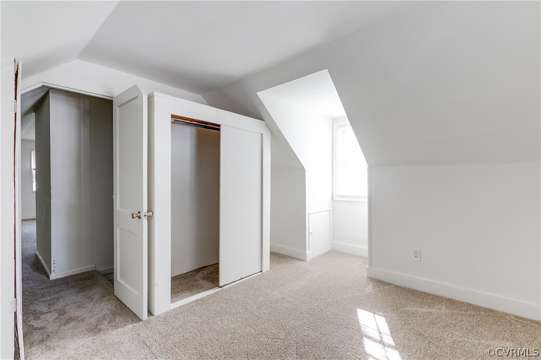 7404 Westfield Rd