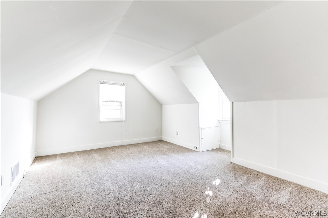 7404 Westfield Rd