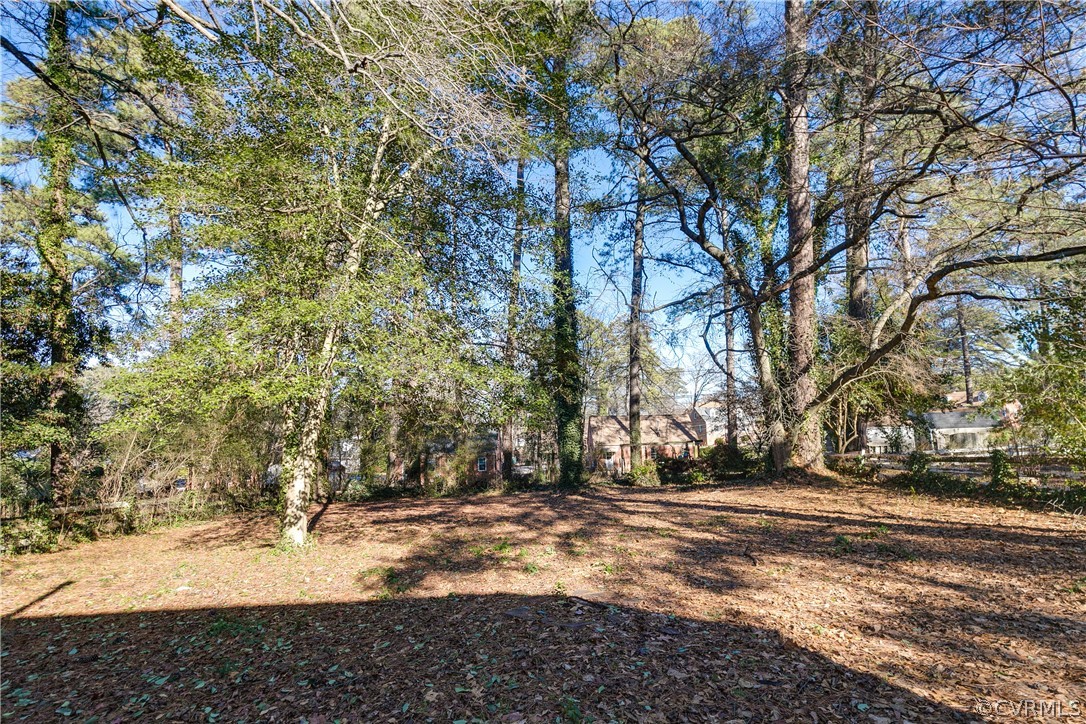 7404 Westfield Rd