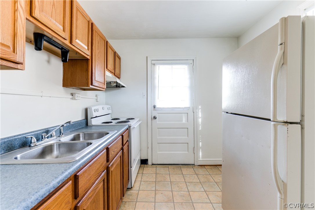 7404 Westfield Rd