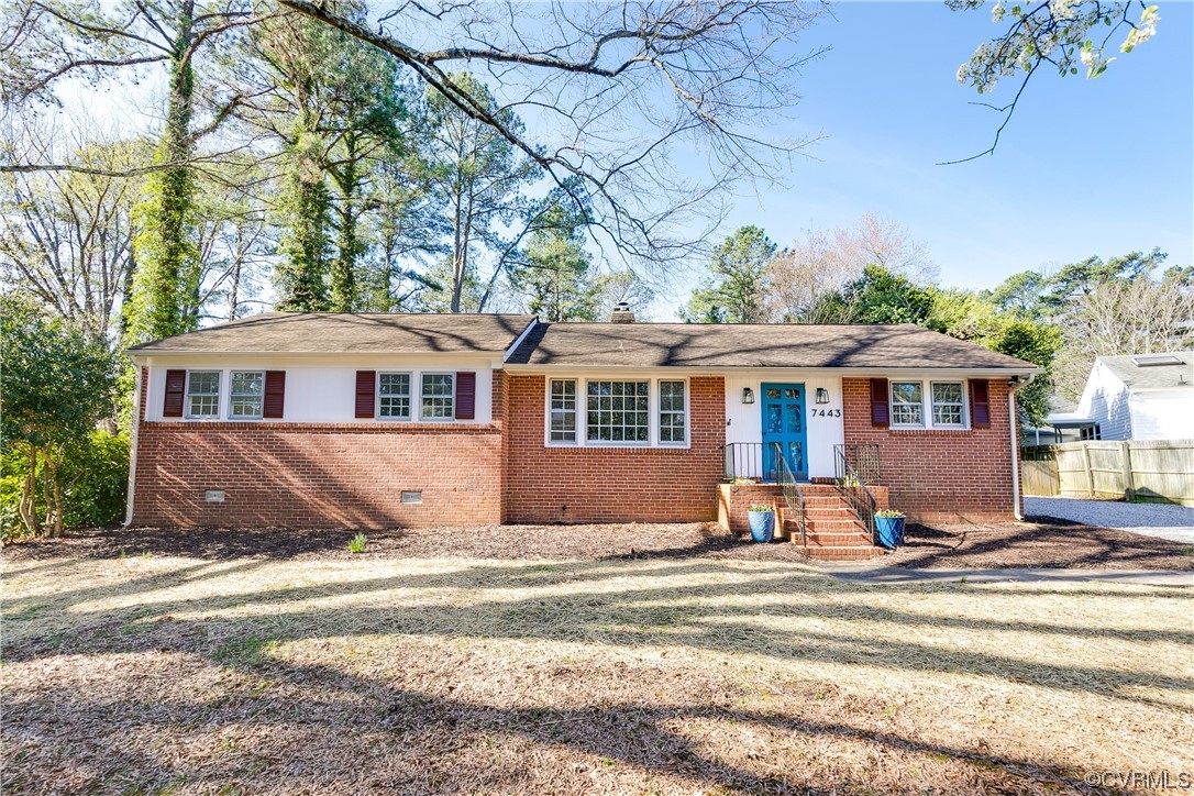 7443 Comanche Dr