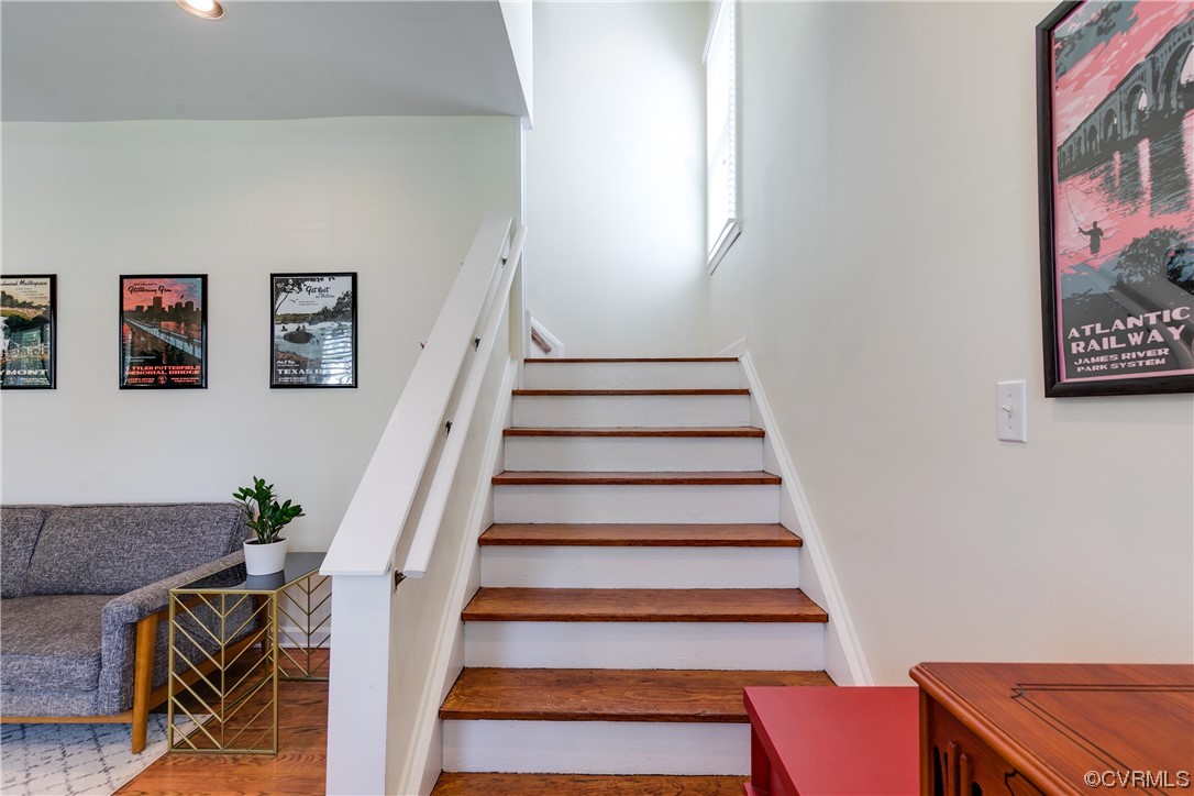 2807 Garland Ave