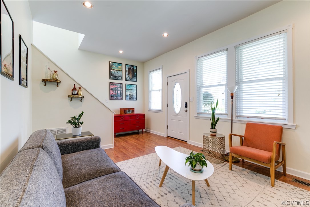 2807 Garland Ave